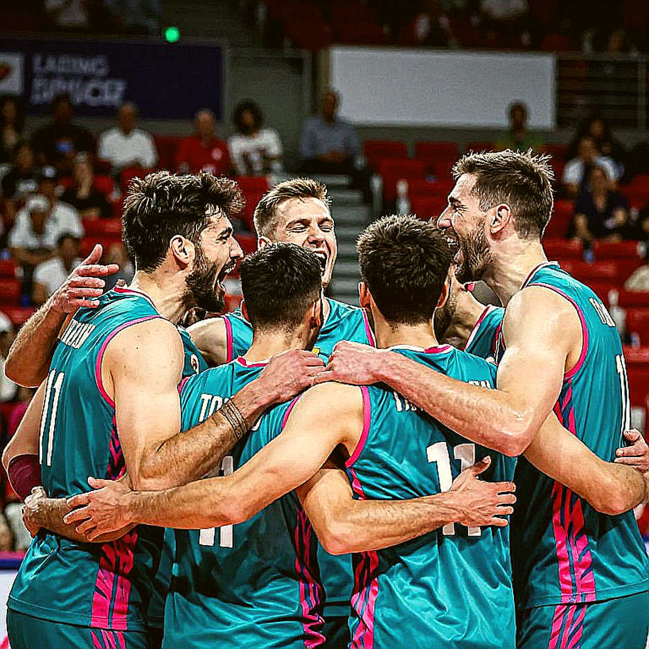 Yến Hứa – Hạ Tân Di hủy diệt đối thủ 21-4, 21-2: Tín hiệu nào cho tấm vé Olympic Los Angeles 2028?