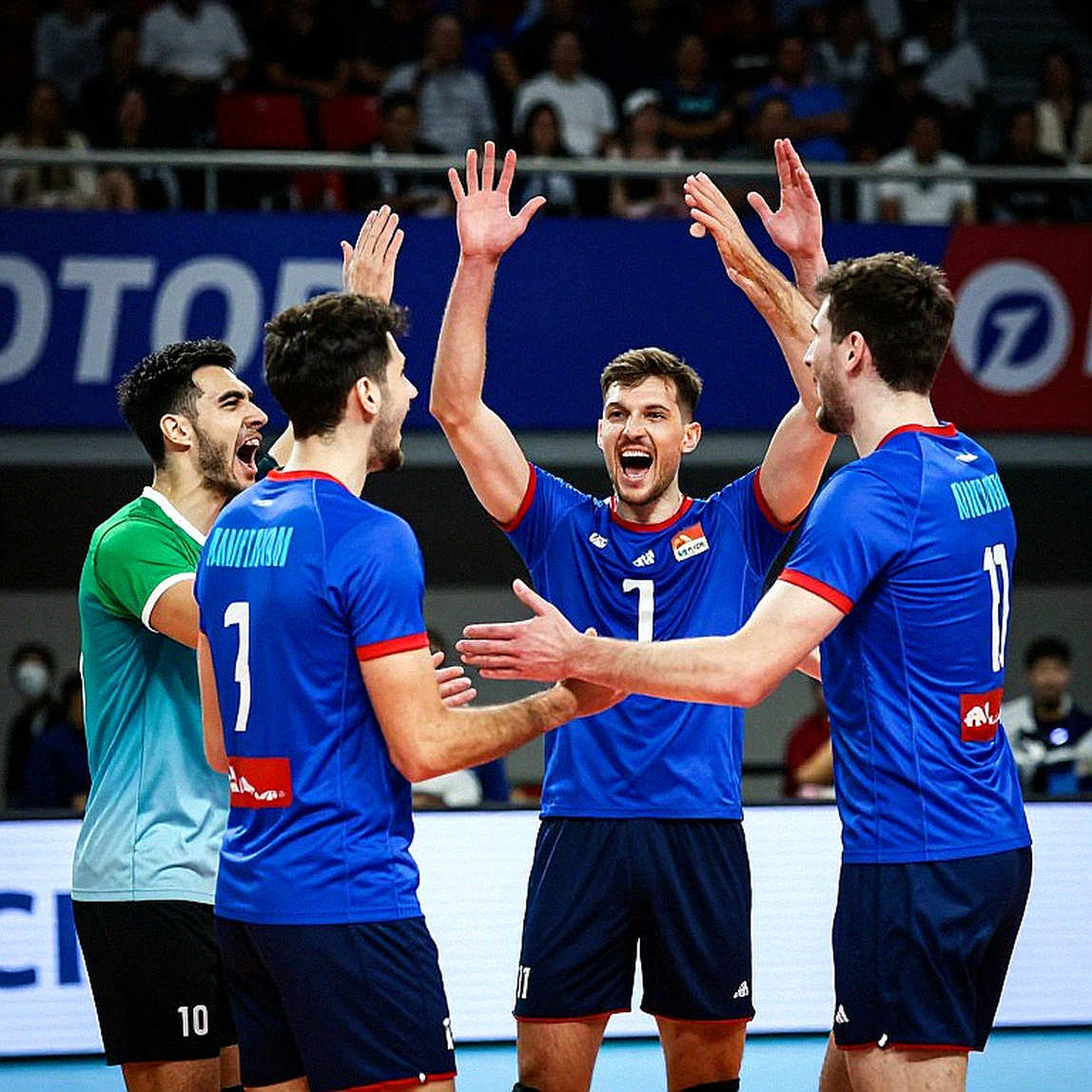 Vietnamese football has stories, but an all-N/A analysis cannot become an article Vietnamese football has stories, but an all-N/A analysis cannot become an article