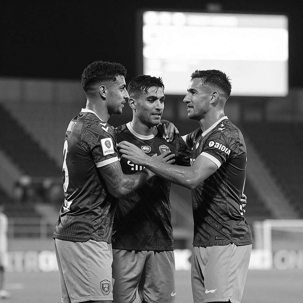 Hoàng Đức và Chanathip: Canh bạc trung lộ định đoạt tấm vé chung kết ASEAN Cup 2026 Hoàng Đức và Chanathip: Canh bạc trung lộ định đoạt tấm vé chung kết ASEAN Cup 2026