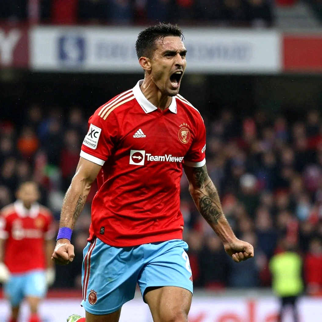 Zion Suzuki và tấm vé một chiều đến Premier League: Khi thể hình là tấm vé thông hành, đấu trường mới là phép thử Zion Suzuki và tấm vé một chiều đến Premier League: Khi thể hình là tấm vé thông hành, đấu trường mới là phép thử