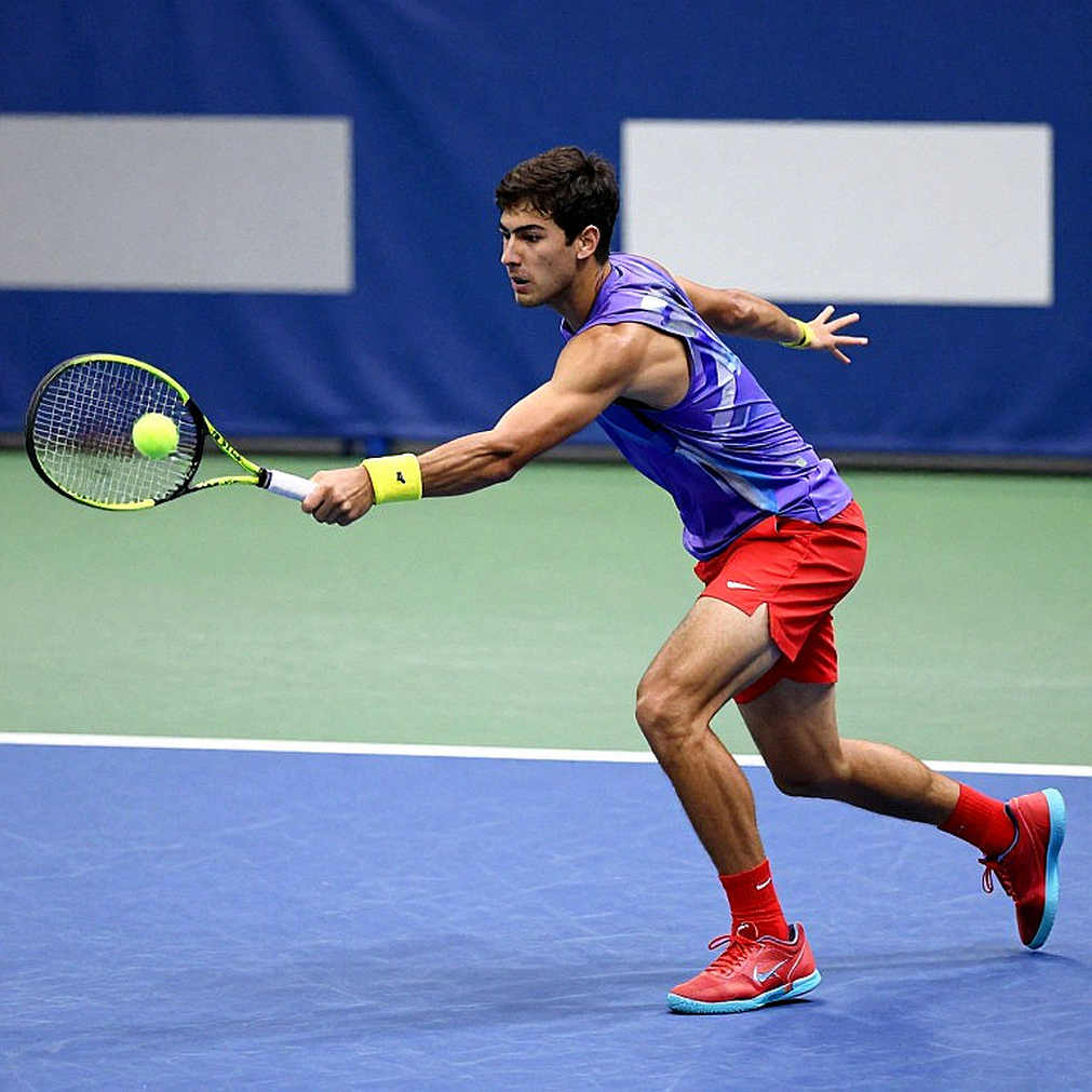 Cảnh Báo Về Bài Viết Hư Cấu Dựa Trên Phân Tích Tương Lai US Open 2026