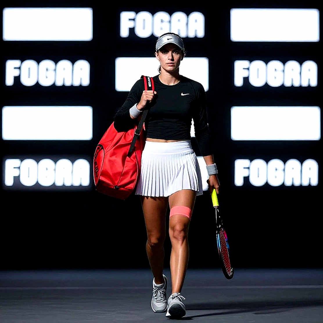 US Open 2026: Tấm séc 5 triệu đô của Elena Rybakina và vết nứt chung kết nơi Aryna Sabalenka